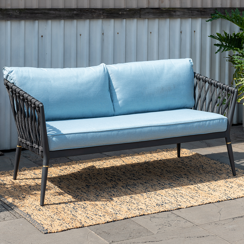 outdoor-sofa